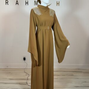 Russet two-piece abaya with belt full view